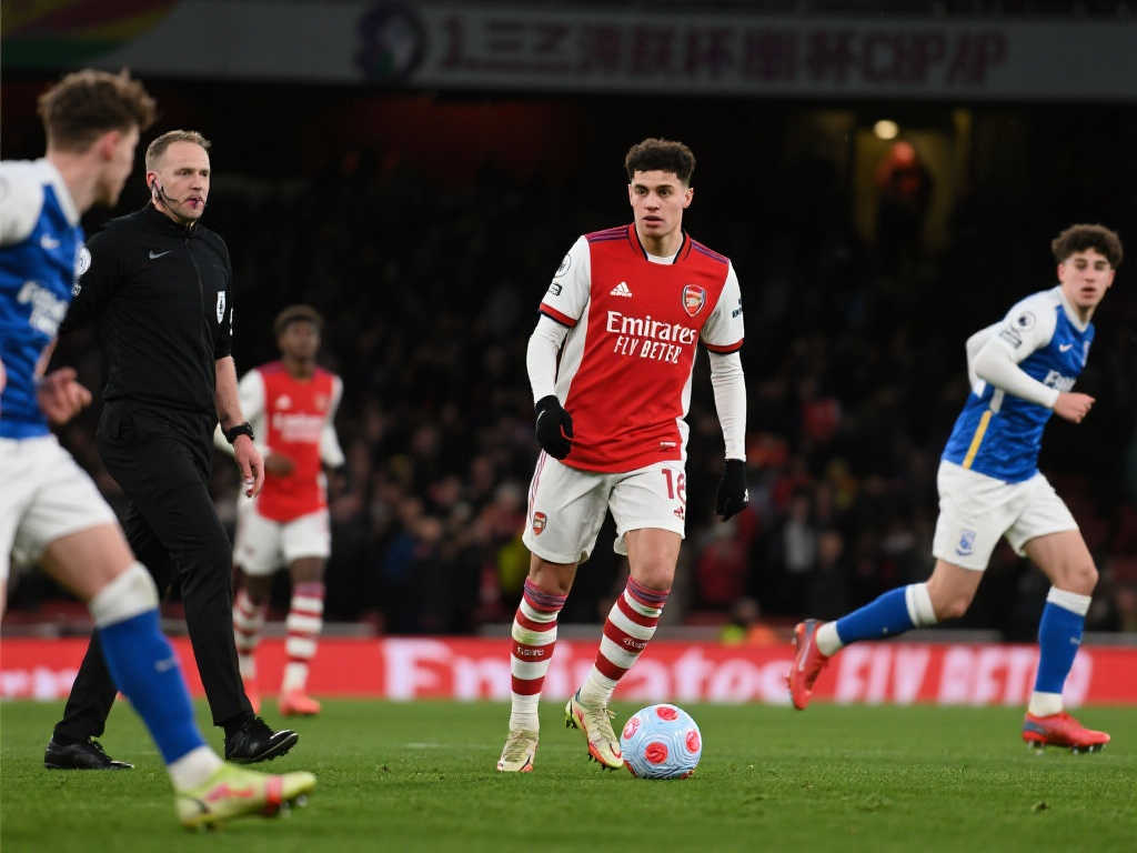 阿森纳1月足总杯出局，2月联赛杯失利，4月前景堪忧